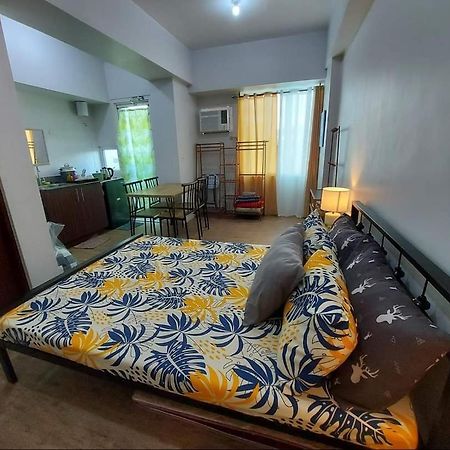 Alabang Affordable Condominium Manila Bagian luar foto